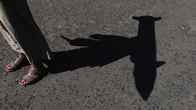 Οι Χούθι ανακοίνωσαν τον θάνατο του επικεφαλής του στρατού τους "κατά την εκτέλεση των καθηκόντων του"