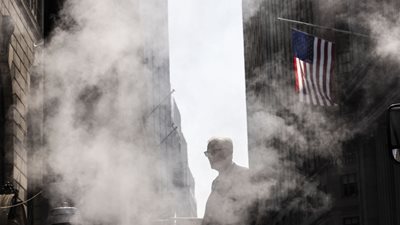 Στο κόκκινο γύρισε η Wall Street παρά τον αρχικό ενθουσιασμό για την Nvidia