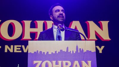 Μαμντάνι: Η αστραπιαία άνοδος και στο βάθος ο Τραμπ