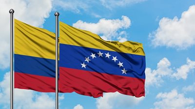 Κολομβία: Μετά τις απειλές του Τραμπ, ο ομόλογός του Πέτρο τον καλεί να "σέβεται την κυριαρχία" της χώρας του