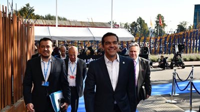 Αλ. Τσίπρας - Ν. Παππάς: Από καρδιακοί φίλοι πολιτικοί εχθροί ελέω reloading