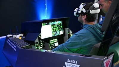 Προσομοιωτές F-16 και F-35 για το κοινό στο Σύνταγμα ενόψει της γιορτής της Πολεμικής Αεροπορίας