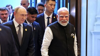 Ρωσία: Πρότεινε την παραγωγή μαχητικών Sukhoi Su-57 και πυρηνικού καυσίμου στην Ινδία