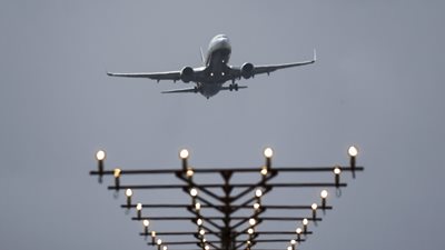 Γεμάτα αεροπλάνα για Ελλάδα και τον χειμώνα - Ρεκόρ θέσεων από το εξωτερικό