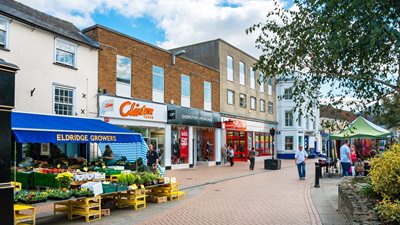 Βρετανία: Αύξηση των λιανικών πωλήσεων τον Σεπτέμβριο