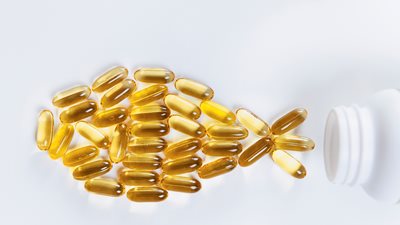 Ιχθυέλαια και ωμέγα 3: Έχουν πραγματική αξία για την υγεία μας ή είναι χάσιμο χρημάτων;