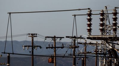 Γερμανία: Εμπόδια στα σχέδια κατασκευής σταθμών παραγωγής ηλεκτρικής ενέργειας με φυσικό αέριο λόγω καταγγελίας στην ΕΕ