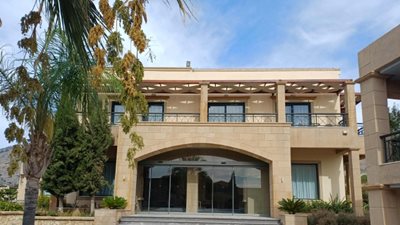 Πλειστηριασμοί: Νέα σφυριά για ΕΝΚΛΩ και για 5άστερο ξενοδοχείο στη Ρόδο