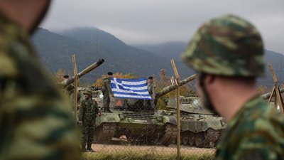 Αναβάθμιση των υπαξιωματικών με το νομοσχέδιο του υπουργείου Εθνικής Άμυνας - Μισθολογικές αυξήσεις και ενίσχυση του διακριτού τους ρόλου