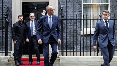 Συμφωνία για το ουκρανικό στον ορίζοντα - Τα "άγκάθια" Ντονμπάς, ένταξης Ουκρανίας στην ΕΕ και "παγωμένων" ρωσικών assets