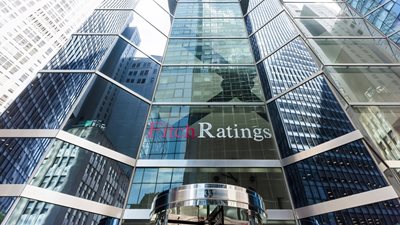 Fitch: Οι φούσκες που δημιουργήθηκαν το 2025 και ενδέχεται να σκάσουν το 2026 – Πιθανά και τα ξαφνικά σοκ