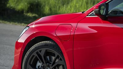 Η φετινή Black Friday ευνοεί ένα φημισμένο premium hatchback