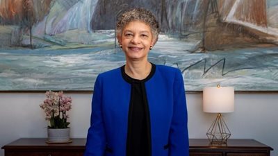 Collins (Fed): Κλίνω κατά μιας νέας μείωσης επιτοκίων τον Δεκέμβριο