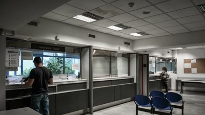 Ψηφιακό τέλος συναλλαγών: Τι ισχύει σε μεταβιβάσεις ακινήτων και τραπεζικές πράξεις