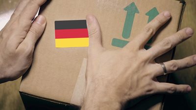 Γερμανία: Απροσδόκητη αύξηση των εξαγωγών τον Οκτώβριο λόγω του εμπορίου με την ΕΕ