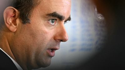 Γαλλία: Πέρασε τον "κάβο" της κοινωνικής ασφάλισης η κυβέρνηση Λεκορνί - Εγκρίθηκε το σχετικό τμήμα του Προϋπολογισμού