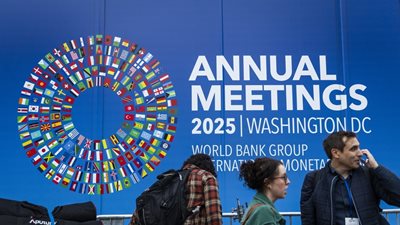 Το δημόσιο χρέος είναι παγκόσμιο πρόβλημα