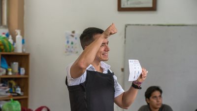 Ο Ισημερινός στις κάλπες μεθαύριο σε δημοψήφισμα κρίσιμο για τον πρόεδρο Νομπόα