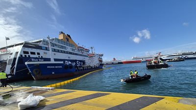 ΟΛΠ: Ολοκληρώθηκε η άσκηση ετοιμότητας για την αντιμετώπιση περιστατικών ρύπανσης στο λιμάνι του Πειραιά