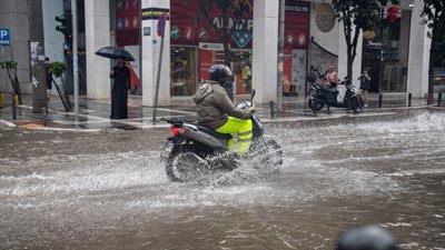 Iσχυρές καταιγίδες την Τετάρτη σε πολλές περιοχές της χώρας - Πού θα "χτυπήσει" η Adel το επόμενο 48ωρο