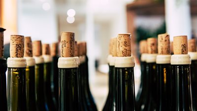 Ο κόσμος του κρασιού και της τέχνης στο Athens Wine & Art Festival