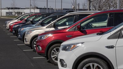 Αυτά τα αυτοκίνητα αγοράζουν 3 στους 4 Έλληνες