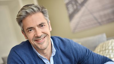 3 θεραπείες που αξίζει να συζητήσετε με τον δερματολόγο σας