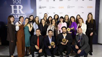 Από το κατάστημα έως το κέντρο διανομής: Η ΑΒ Βασιλόπουλος στηρίζει καθημερινά τους εργαζομένους της