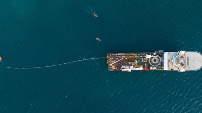 Διπλό μήνυμα της Λευκωσίας για πλήρες πάγωμα της διασύνδεσης Ελλάδας - Κύπρου