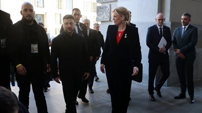 Βερολίνο: Σε "κρίσιμο σημείο" οι επαφές για την Ουκρανία