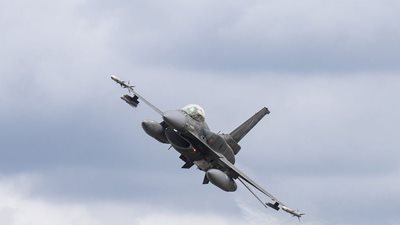 Οι γυναίκες της Πολεμικής Αεροπορίας – Υπάρχει προσφορά στην κοινωνία και στην πατρίδα σε αυτό το επάγγελμα