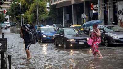 Κακοκαιρία "Byron": Ισχυρές βροχές και καταιγίδες ως το Σάββατο