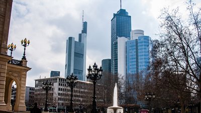 Ευρωζώνη: Μικρή βελτίωση του ηθικού των επενδυτών - Εμπόδιο η Γερμανία στην περιοχή