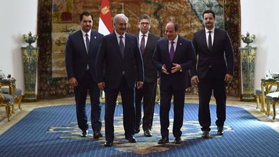 Συνάντηση Σίσι - Χαφτάρ στην Αίγυπτο: Συμφώνησαν να συνεργαστούν για την κοινή οριοθέτηση θαλάσσιων συνόρων