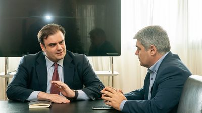 Κ. Πιερρακάκης: "Ισχυρές αρμοδιότητες στους διευθυντές των σχολείων - Έρχονται οι επαγγελματικές ακαδημίες"