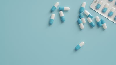 Πότε πρέπει να παίρνουμε αντιβιοτικά και πότε όχι - Τι είναι η μικροβιακή αντοχή και γιατί είναι επικίνδυνη