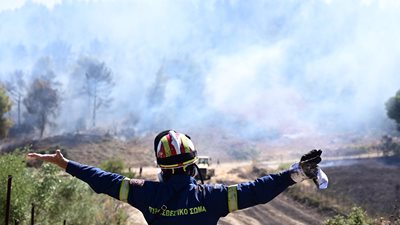 Μονιμοποιούνται 423 Πυροσβέστες Πενταετούς Υποχρέωσης