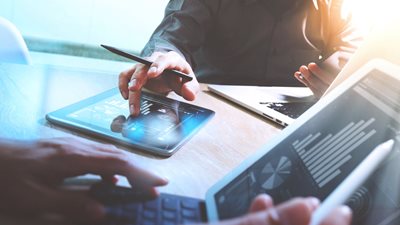 Πως θα επιταχυνθούν οι μεταβιβάσεις ρυθμισμένων δανείων