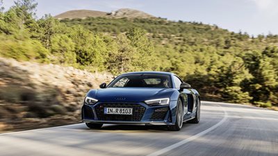 Η αξέχαστη διαφήμιση της Audi για το R8 με μοναδικό σενάριο τον ήχο του V10 (video)