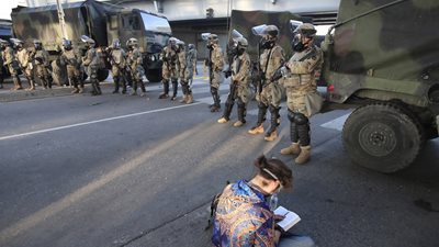 ΗΠΑ: Σε κρίσιμη κατάσταση οι δύο άνδρες της Εθνοφρουράς που πυροβολήθηκαν κοντά στον Λευκό Οίκο