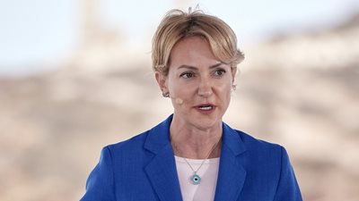 Η Αλ. Σδούκου απαντά στο ΠΑΣΟΚ: Ο συλληφθείς κ. Χελετζάκης έχει διαγραφεί από τη ΝΔ