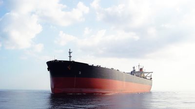 Δεξαμενόπλοιο ρωσικού LNG υπό κυρώσεις κατευθύνεται προς τη Διώρυγα του Σουέζ