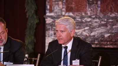 Λάζαρος Παπαγαρυφάλλου: "Πρότυπο ευρωπαϊκής διασυνοριακής συνεργασίας η συμμαχία Alpha Bank και UniCredit"