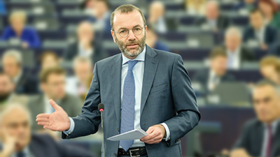 Βέμπερ κατά Όρμπαν: Δεν χρειαζόμαστε άλλους "εκπροσώπους Τύπου" του Πούτιν στην ΕΕ