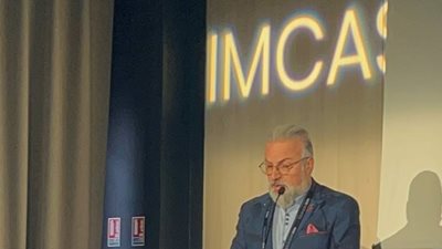 Αλγόριθμο για την Εμφύτευση Γενιών FUE παρουσίασε ο Δρ. Αναστάσιος Βεκρής στο Συνέδριο IMCAS 2023