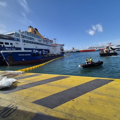 ΟΛΠ: Ολοκληρώθηκε η άσκηση ετοιμότητας για την αντιμετώπιση περιστατικών ρύπανσης στο λιμάνι του Πειραιά