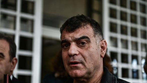 Δίκη υποκλοπών: ΕΥΠ και Predator λειτουργούσαν ως "ενιαίο κέντρο παρακολουθήσεων" κατέθεσε ο Κ. Βαξεβάνης