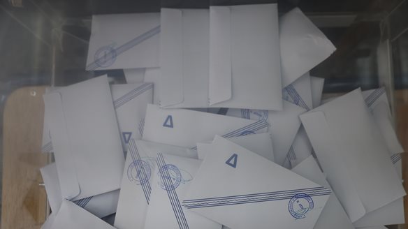 Βαρόμετρο GPO: Στο 28% η ΝΔ με πτώση, ανεβαίνει ξανά η Πλεύση Ελευθερίας - Πρόσωπα της χρονιάς Κ. Μητσοτάκης, Κ. Πιερρακάκης, Αλ. Τσίπρας