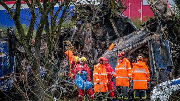 Τέμπη: 10 οικογένειες ζητούν εκταφή των σορών - 33 δήλωσαν ότι δεν το επιθυμούν