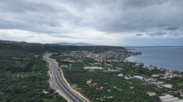 Στην κυκλοφορία η Πατρών-Πύργου - Η ΑΒΑΞ παρέδωσε τα τελευταία 10 χιλιόμετρα του άξονα